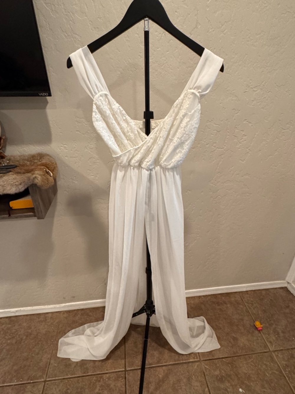 White Maternity Lace Bodice Flowing Chiffon Dress